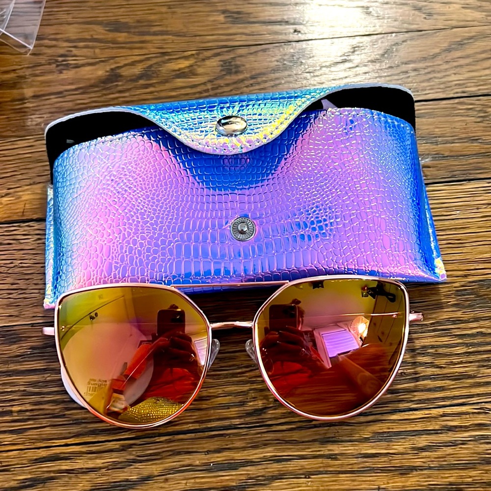 Skinny Dip London Mia sunglasses